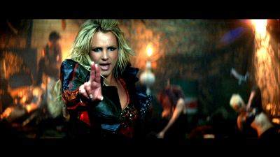 BritneySpears_DANCETillTheWorldEnds_USZM21100068_mov_snapshot_02_19_2021_06_26_23_01_07.png