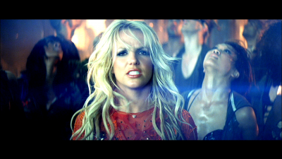 BritneySpears_DANCETillTheWorldEnds_USZM21100068_mov_snapshot_04_20_2021_06_26_23_17_43.png