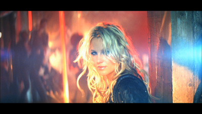 BritneySpears_TillTheWorldEnds_USZM21100055_mov_snapshot_02_39_2021_06_27_02_02_18.png