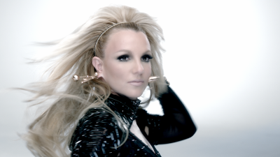 williamftBritneySpears_ScreamShout_USUV71201860_mov_snapshot_00_26_5B2021_08_14_23_51_545D.png