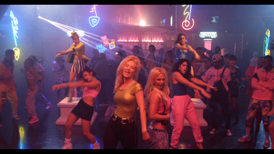 BritneySpears_PrettyGirls_USRV81500321_mov_snapshot_03_58_2021_06_27_00_56_34.png