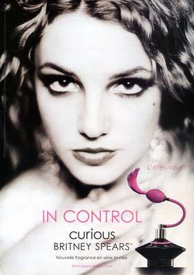 Britney In Control French 1 Page Ad

