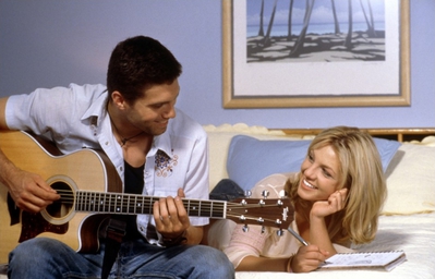 Click to view full size image
==============
crossroads-2002-09-g.jpg crossroads-2002-09-g.jpg